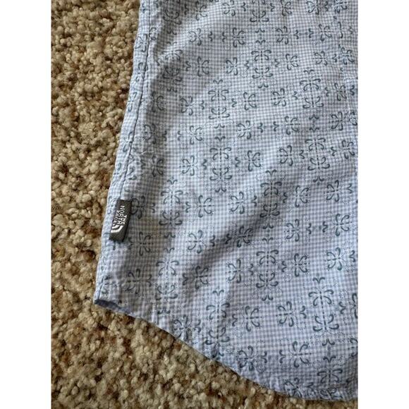 THE NORTH FACE short sleeve; button up shirt,  size women's small, lightweight - Picture 5 of 9